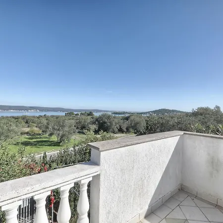 Appartement Rosa Neviđane